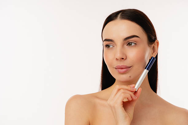Les brillances du visage sont souvent dues à un excès de sébum. Pourtant, il existe des solutions naturelles efficaces.